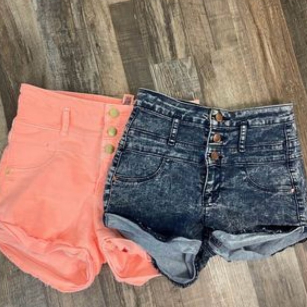 🎉2/$10 Refuge Shorts